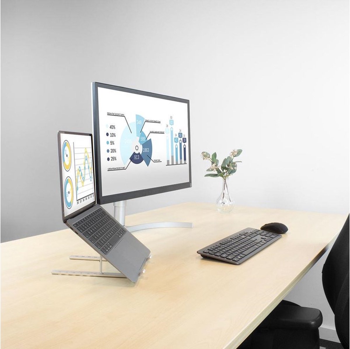 ACT Laptopstandaard AC8120 voor laptops tot 15.6"