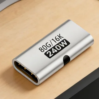 Adapter met twee Type-C aansluitingen zilver