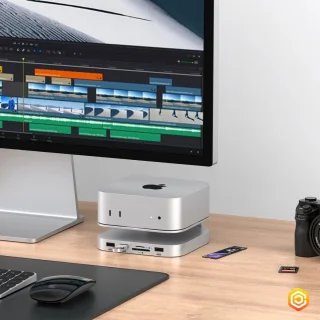 Casecentive Aluminium 8-in-1 Dockingstation voor Mac Mini M4/M4 Pro Zilver