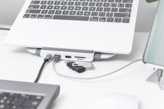 Digitus DA-90408 Laptop Dock & Poortreplicator