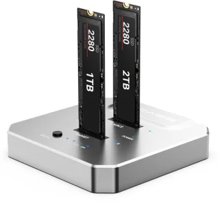 Dual-bay NVMe-dockingstation