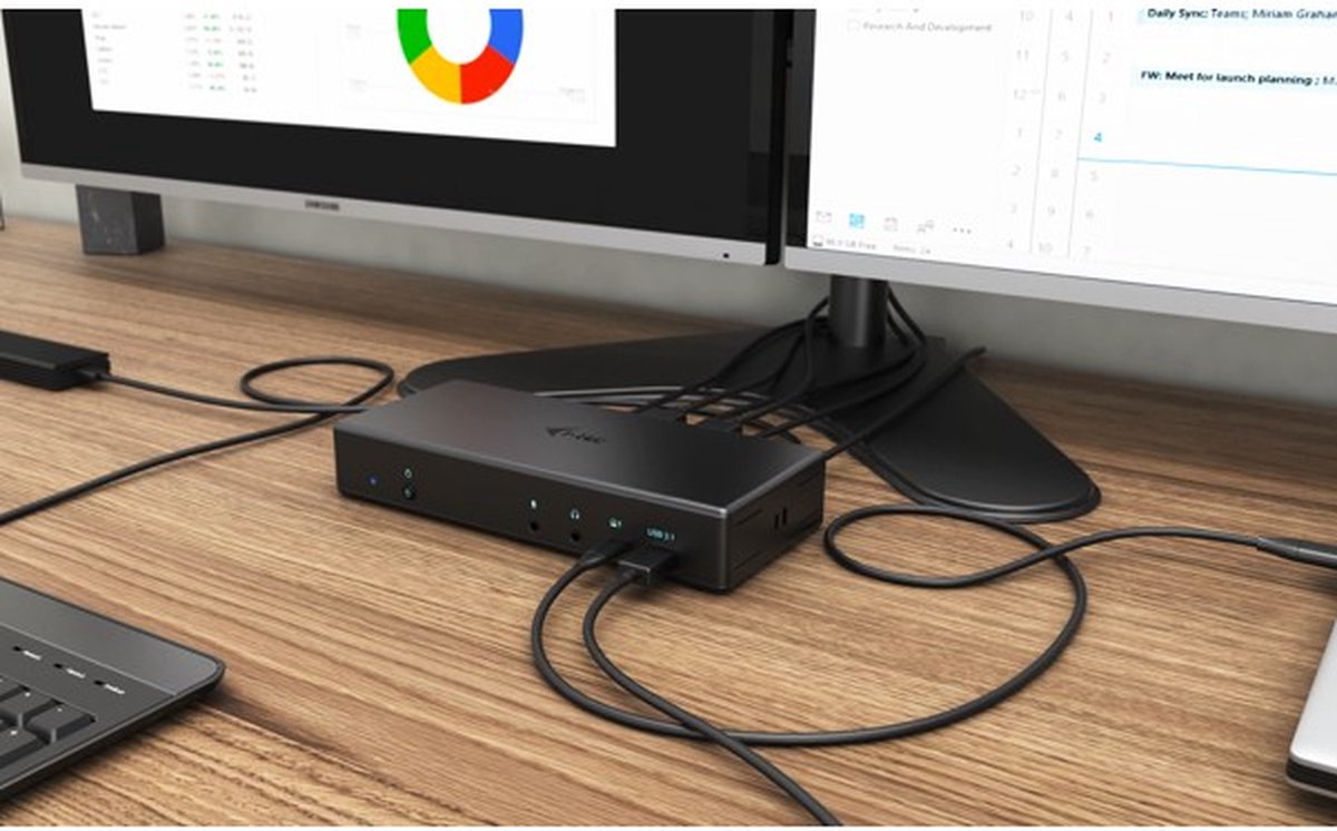 i-Tec C31QUATTRODOCKPD USB Hub Black