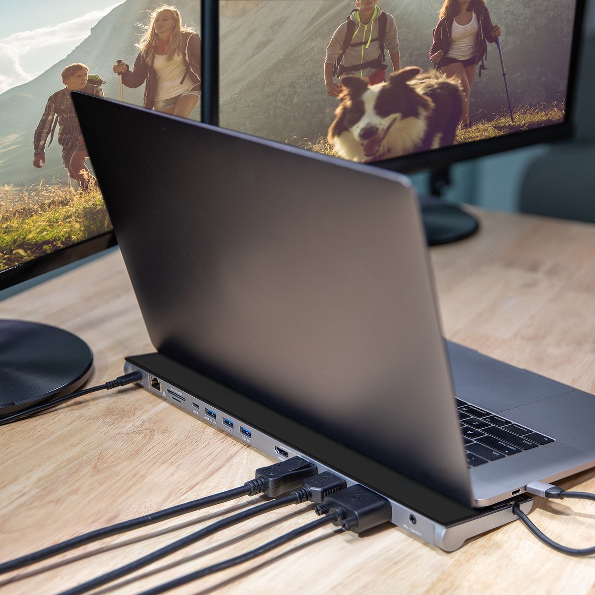 j5create JCD543-N USB-C Drievoudige Display Docking Station