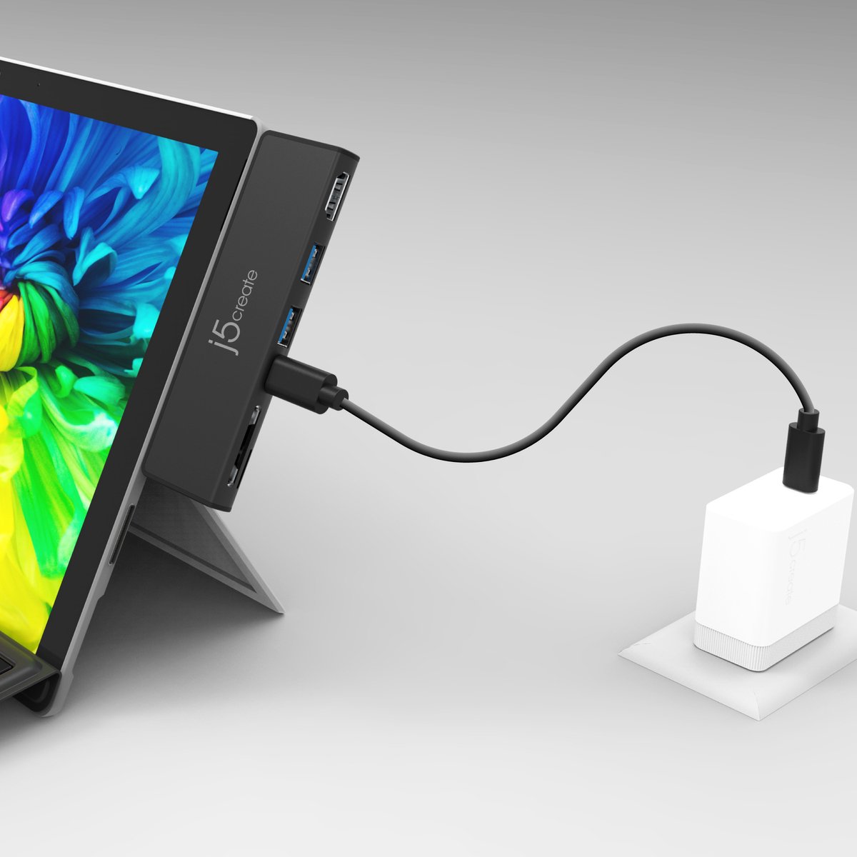 j5create Ultradrive Minidock JCD324B-N voor Surface Pro 7