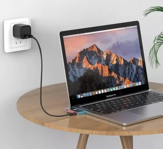 Kraftverdia Dockingstation USB 3.0 Adapterhub voor Nintendo Switch OLED, iPhone 15, MacBook Air/Pro