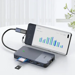 M-Teck USB-C Docking Station USB-A HDMI VGA Ethernet Kaartlezer Audio