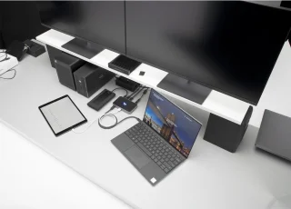 OWC Thunderbolt 4 Hub Zwart - 4x Thunderbolt/USB-C + 1x USB A