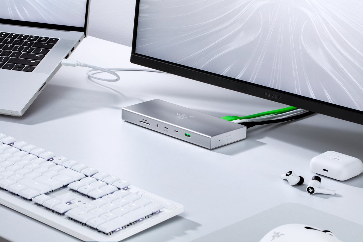 Razer USB 4 Docking Station 14 Poorten Mercury Wit
