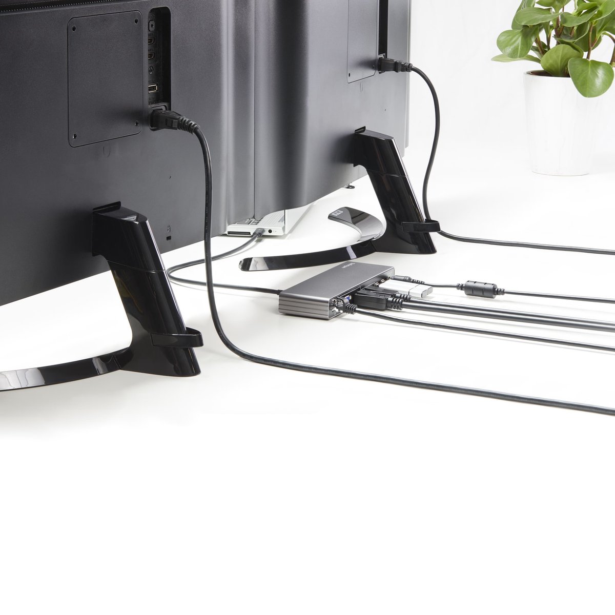 StarTech.com Thunderbolt 3 Docking Station Dual 4K 60Hz