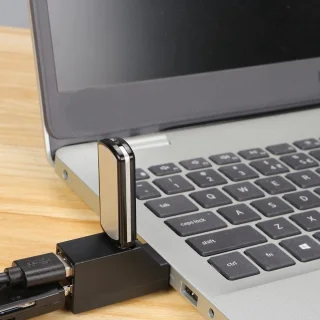 USB 3.0 3-poorts hub 90°