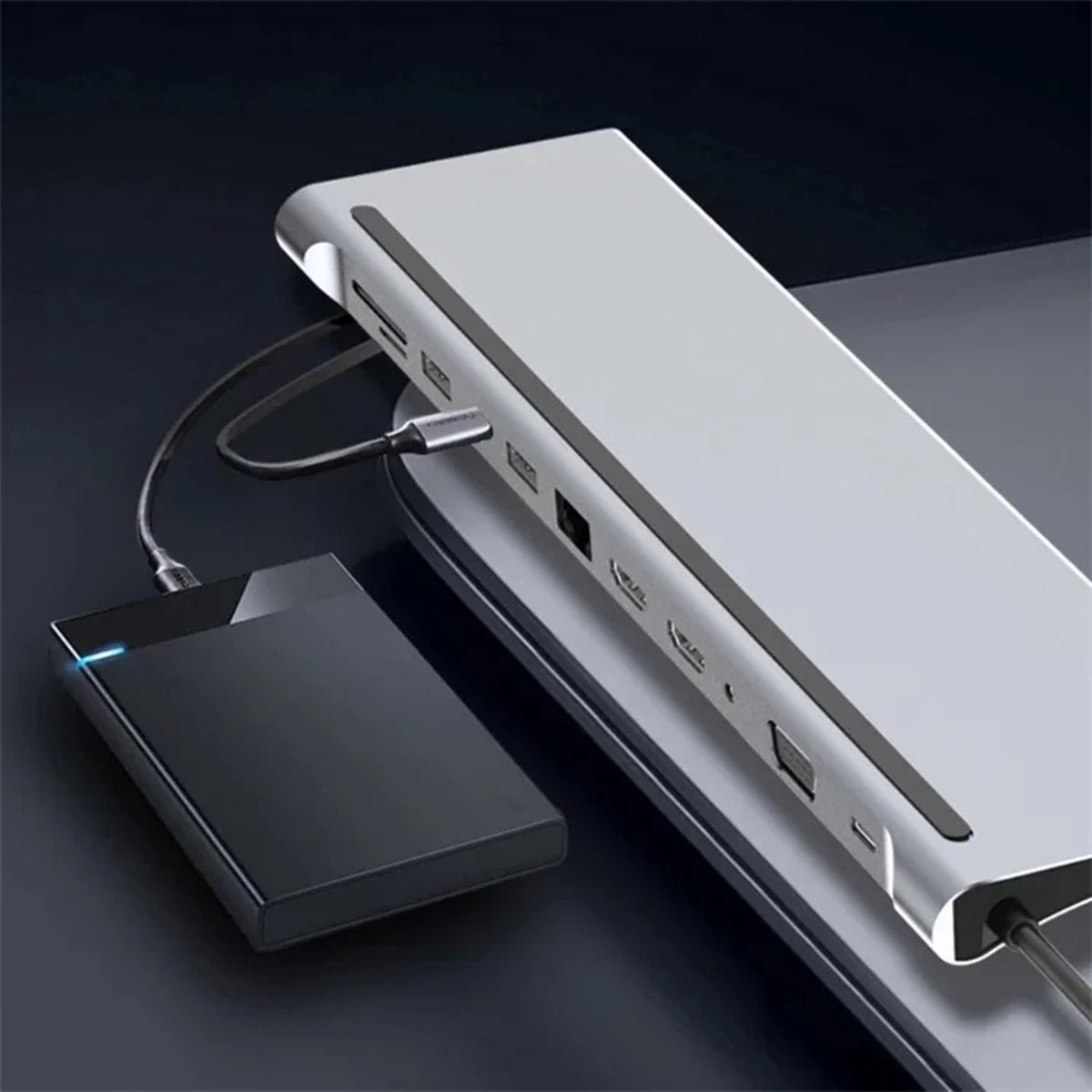 USB-C Hub Adapter 12-in-1 Spacegrey