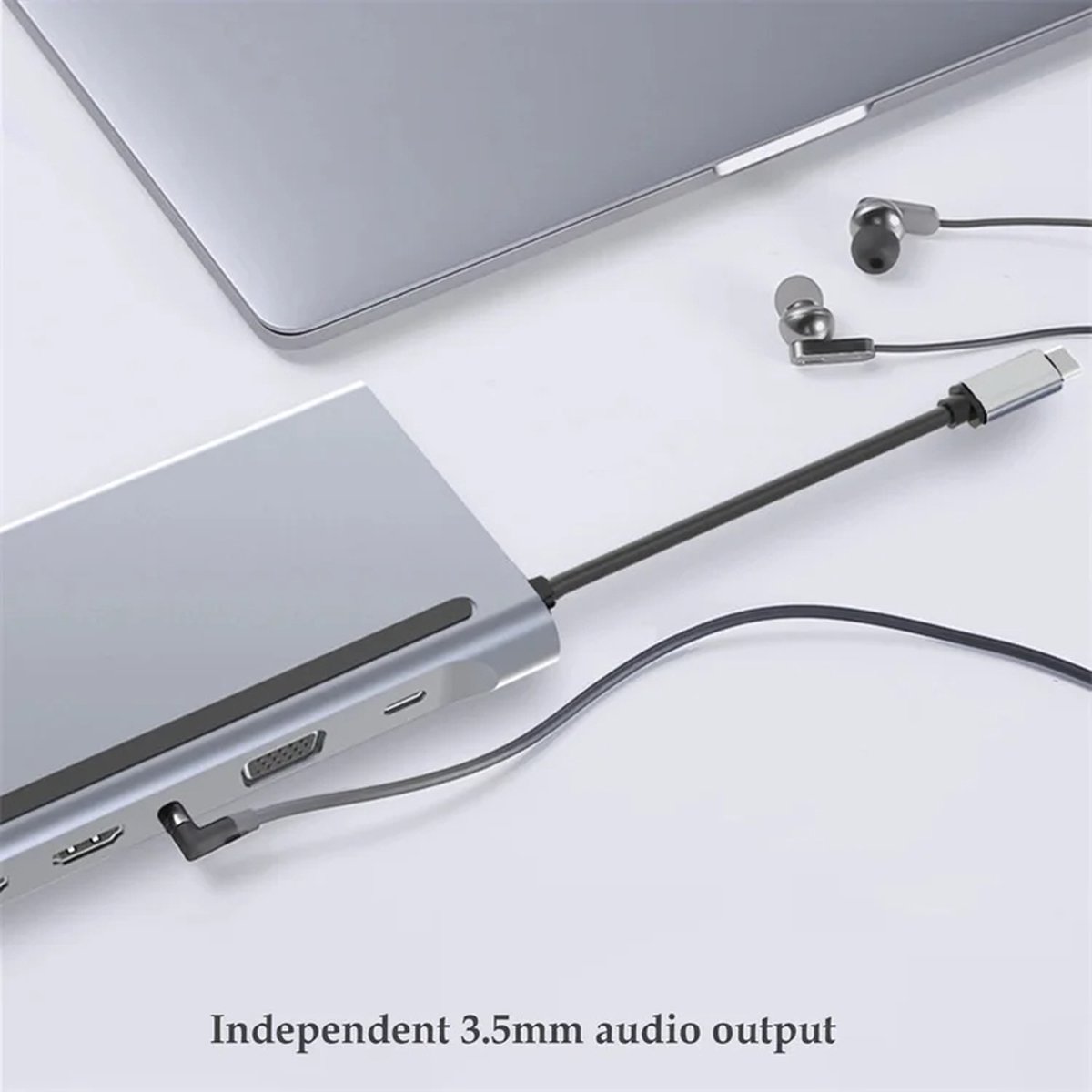 USB-C Hub Adapter 12-in-1 Spacegrey