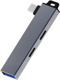 USB-C hub adapter