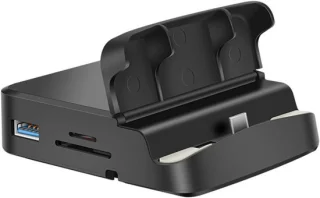 USB-C hub docking station A