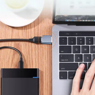 USB-c hub multiport adapter