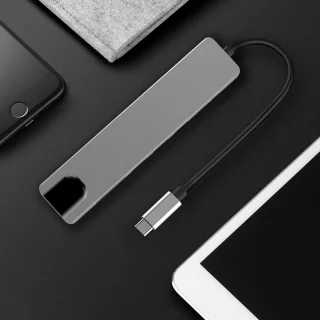 Usb c hub multiport adapter