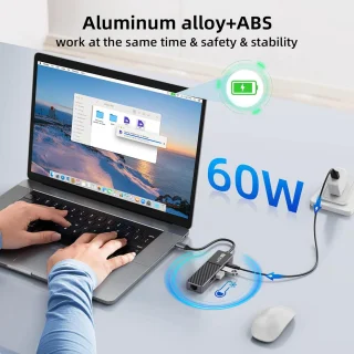 USB-C Multiport Hub Adapter voor laptops