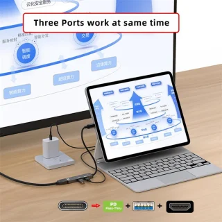 USB-C naar HDMI & VGA Multiport Adapter