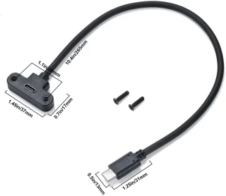 USB-C-uitbreidingskabel met paneelmontage voor laptop en tablet