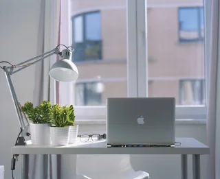 XtremeMac Docking Hub Station 12 Poorten Zilver