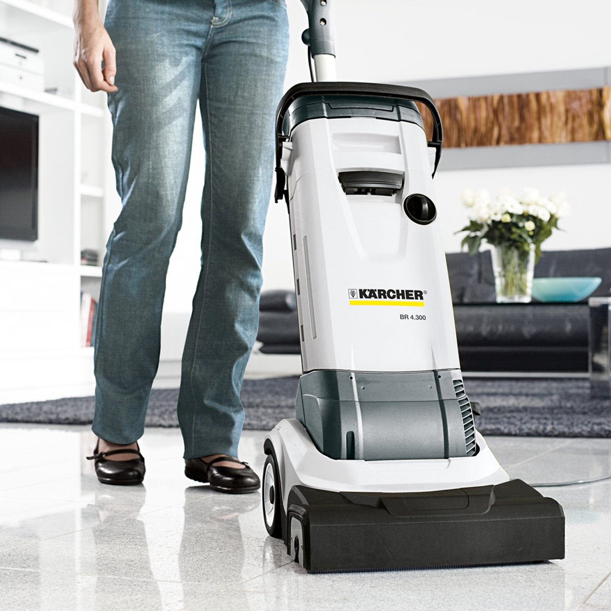 Wat vinden we goed aan de Kärcher BR 4.300 Vloerreiniger 820W