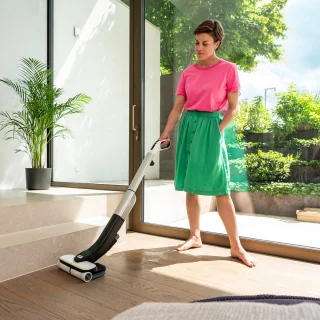 Kärcher FC 4-4 Floor Cleaner Battery Set & WV 4-4 Combi