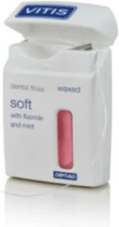 Vitis Waxed Dental Floss Fluoride & Mint 3-pack 50m