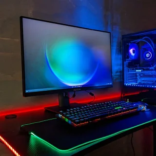 RAIDER 28 inch 4K Ultra Gaming Monitor 144Hz Zwart