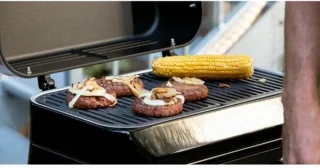 Campingaz Attitude 2go Draagbare Gasbarbecue Zwart