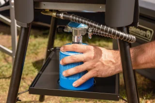 Campingaz Tour & Grill CV Plus Gas BBQ zwart met afneembaar onderstel