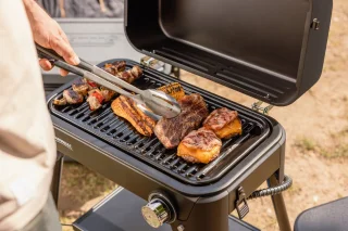 Campingaz Tour & Grill CV Plus Gas BBQ zwart met afneembaar onderstel