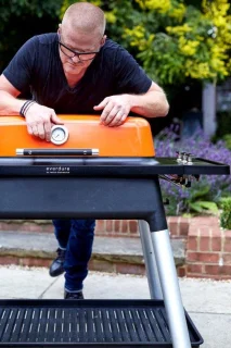 Everdure Gasbarbecue Furnace Oranje