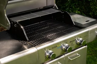 GrilluxePrime gasbarbecue 3 branders gietijzeren kookplaat