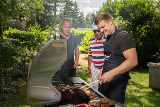 GrilluxePrime gasbarbecue 4 branders gietijzeren plaat