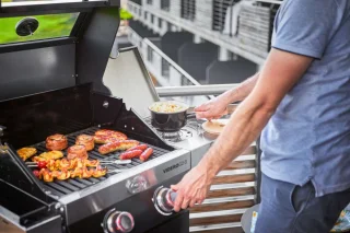 Rösle Videro G2-S Vario 30 mbar Gasbarbecue Zwart