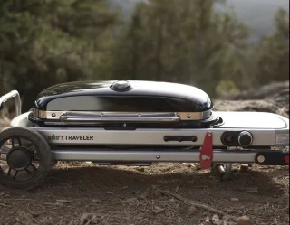 Weber Traveler Gasbarbecue Zwart