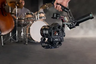 DJI RS 2 Pro Combo Gimbal