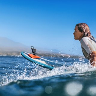 Wat vinden we goed aan de Insta360 Floating Surfboard Mount - Universeel