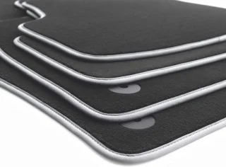 Velours automatten set 4-delig voor VW Golf 5/6 zwart