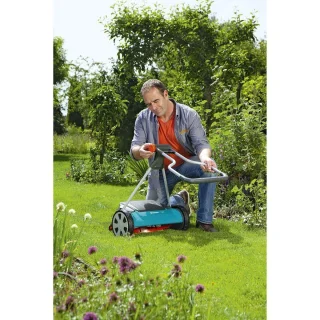 GARDENA Kooimesmaaier 400C Grasmaaier (gemotoriseerd) - Maaibreedte 40 cm - Gazons tot ca. 250 m²