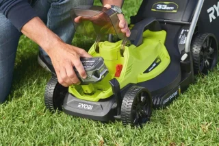 Accu grasmaaier 33 cm