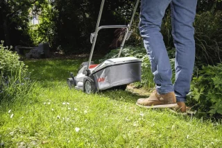 Accu Grasmaaier 33 cm Mulchmaaier