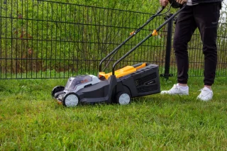 Batavia 18V Grasmaaier 32cm