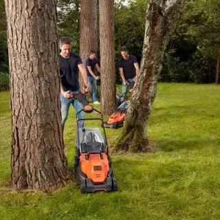 B+D Easy Steer 42cm 1800W Maaier 50L