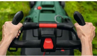 Bosch AdvancedRotak 44-750 Grasmaaier