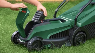 Bosch Easy Mower 18V-32-200 Grasmaaier zonder accu 18V