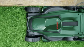 Bosch Easy Mower 18V-32-200 Grasmaaier zonder accu 18V
