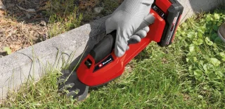Einhell Power X-Change GE-CM 36/37 Li Grasmaaier + GE-CG 18/1 Li Grasschaar inclusief 2 accu's en laders