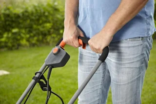GARDENA Powermax 32 Grasmaaier