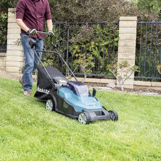 Makita DLM432Z 18V Grasmaaier Zonder Accu en Lader
